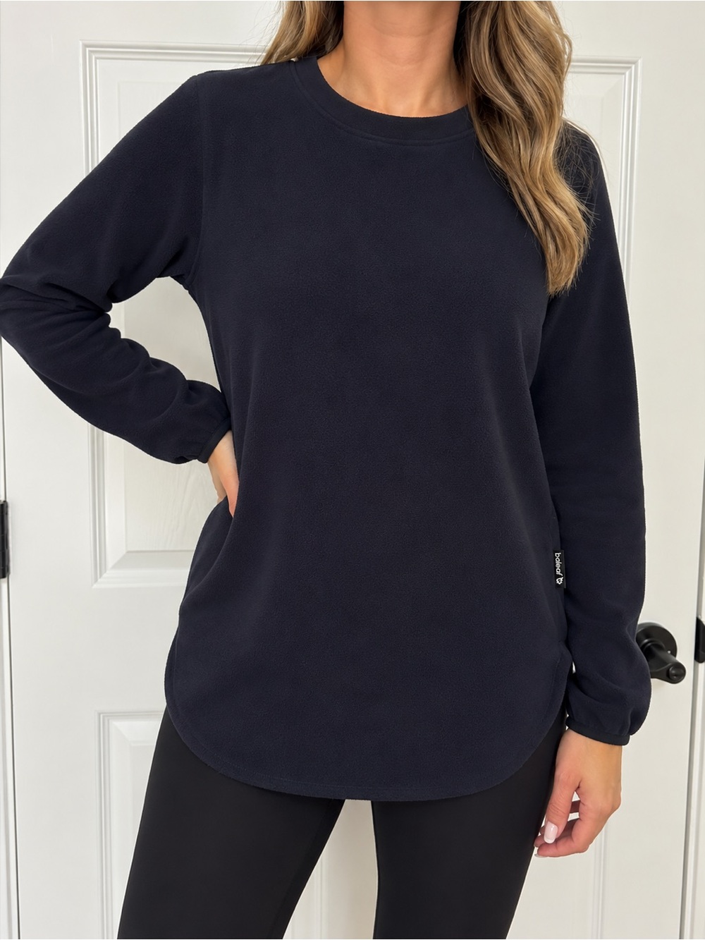 Women's Classic Long-Sleeve Crewneck Top in Navy Blue